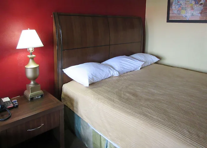 Econo Lodge Charlotte Airport Area